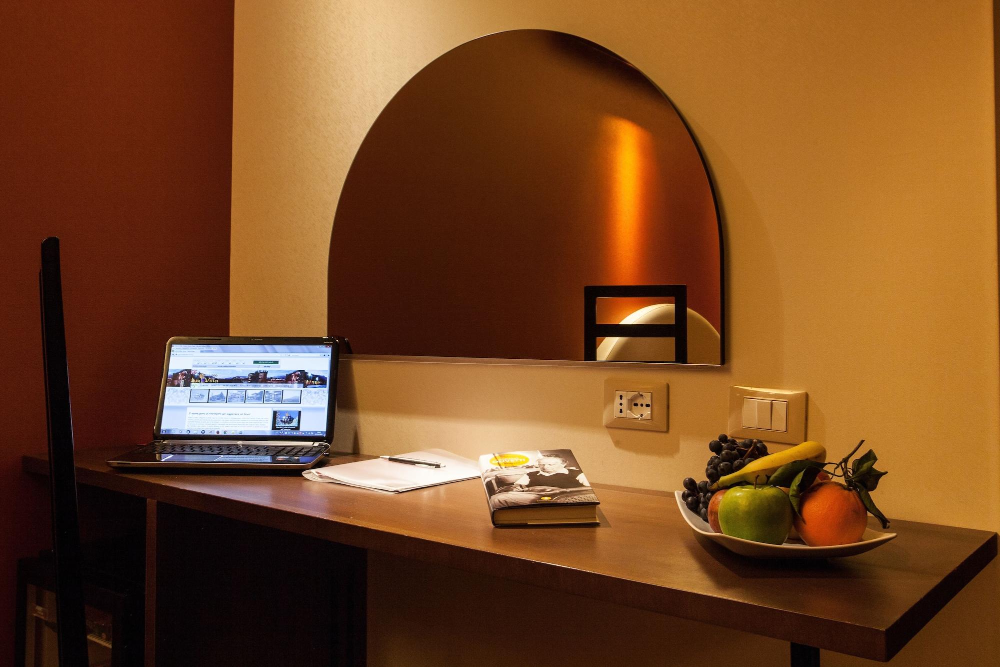 La Villa - Sure Hotel Collection By Best Western Ivrea Buitenkant foto