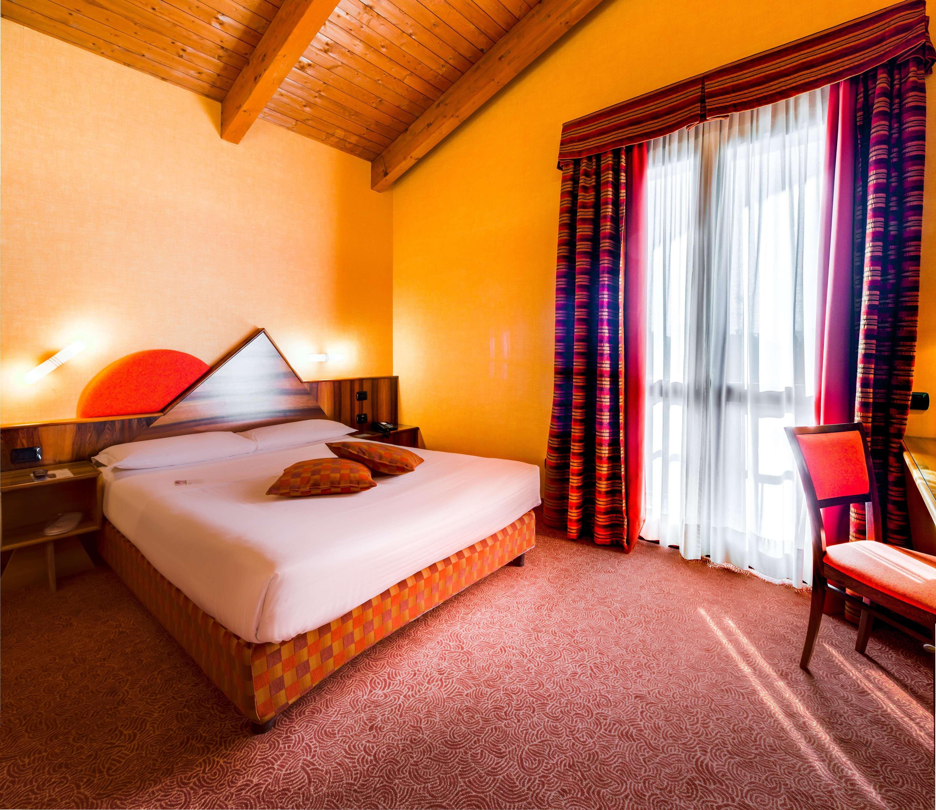 La Villa - Sure Hotel Collection By Best Western Ivrea Buitenkant foto