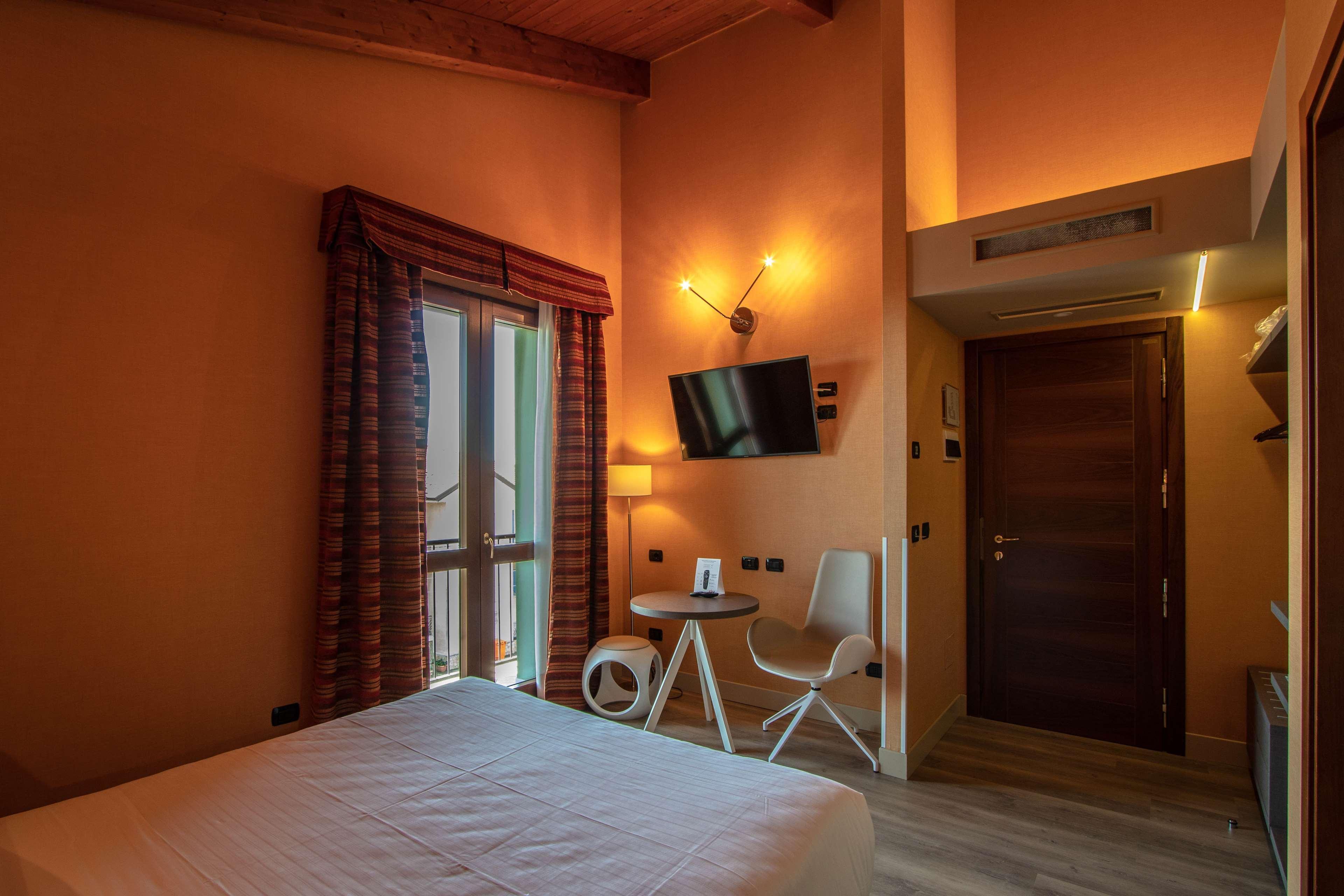 La Villa - Sure Hotel Collection By Best Western Ivrea Buitenkant foto