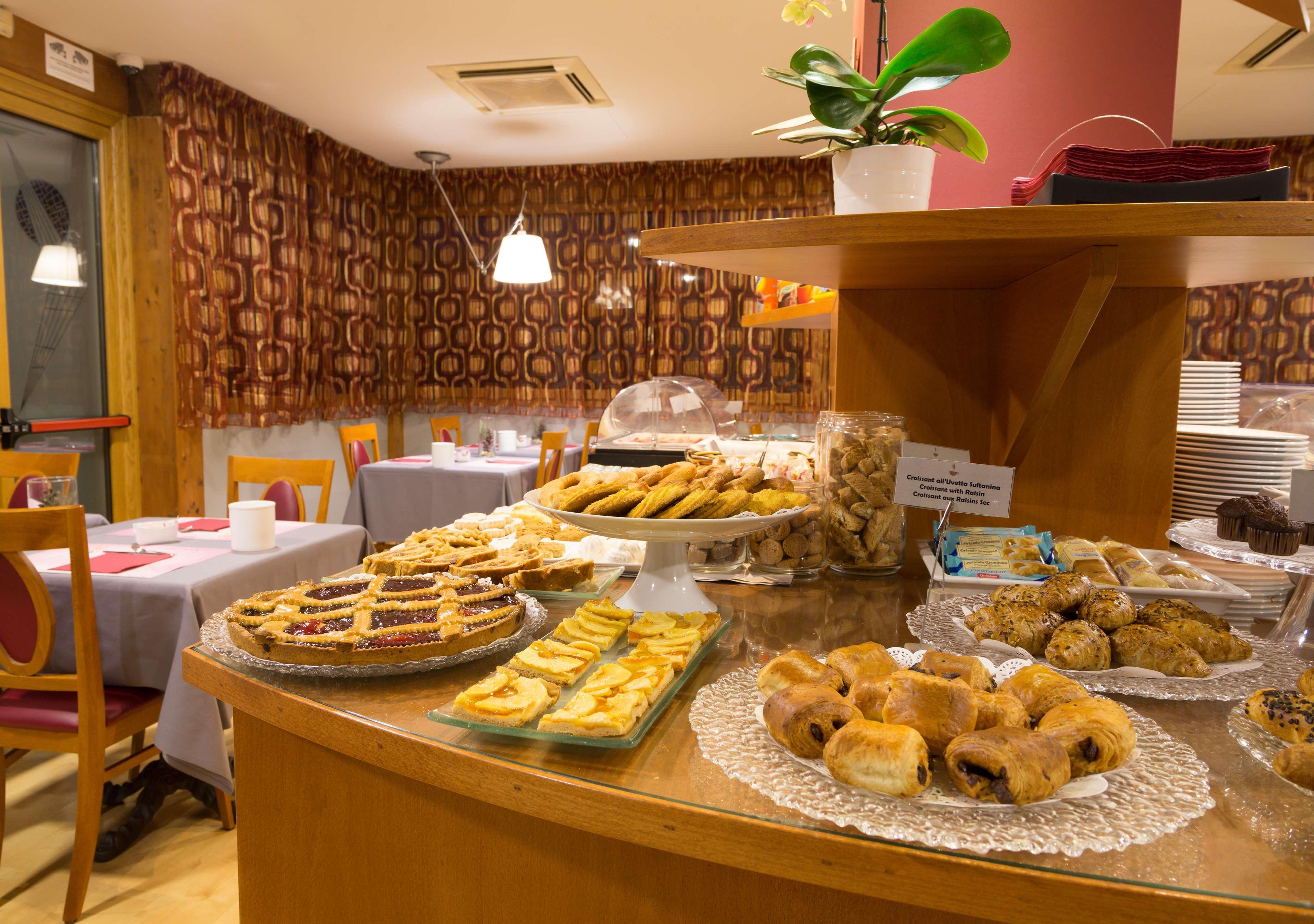 La Villa - Sure Hotel Collection By Best Western Ivrea Buitenkant foto