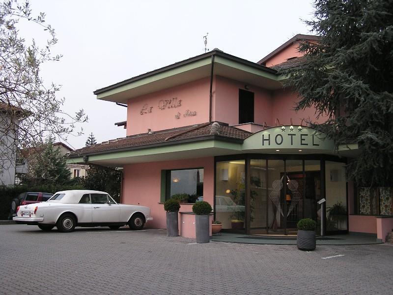 La Villa - Sure Hotel Collection By Best Western Ivrea Buitenkant foto