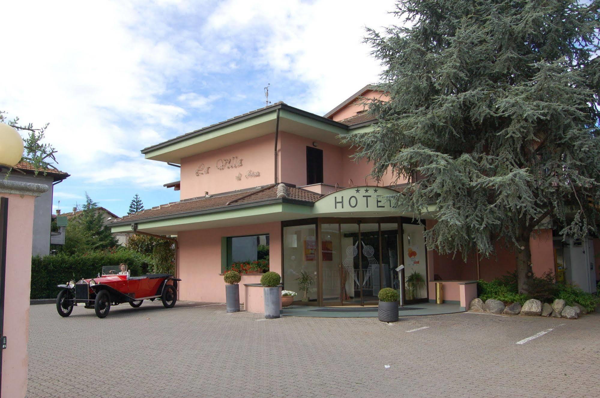 La Villa - Sure Hotel Collection By Best Western Ivrea Buitenkant foto